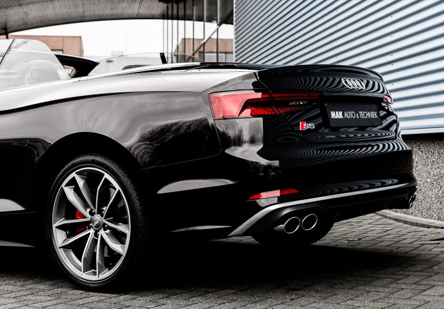 Cabrio's bij MAK; kom maar op met het voorjaar | MAK Auto & Techniek Cabrio's bij MAK; kom maar op met het voorjaar | MAK Auto & Techniek