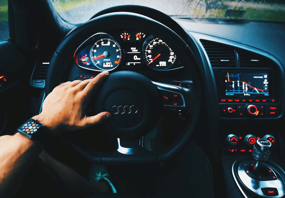 Audi maakt rijden efficiënter door verbinding met verkeerslichten