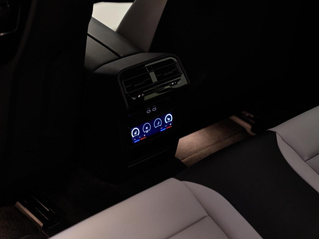 BMW M5 Limousine V8 M Hybrid | BMW occasion BMW M5 Limousine V8 M Hybrid | BMW occasion