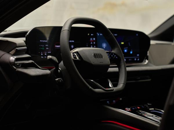 Audi A5 Avant E-Hybrid Quattro S Edition Competition | Audi occasion