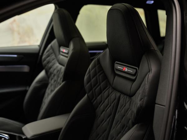 Audi A6 Avant E-Hybrid Quattro S Edition | Audi occasion Audi A6 Avant E-Hybrid Quattro S Edition | Audi occasion