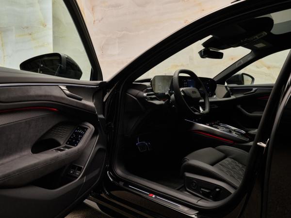 Audi A6 Avant E-Hybrid Quattro S Edition Competition | Audi occasion