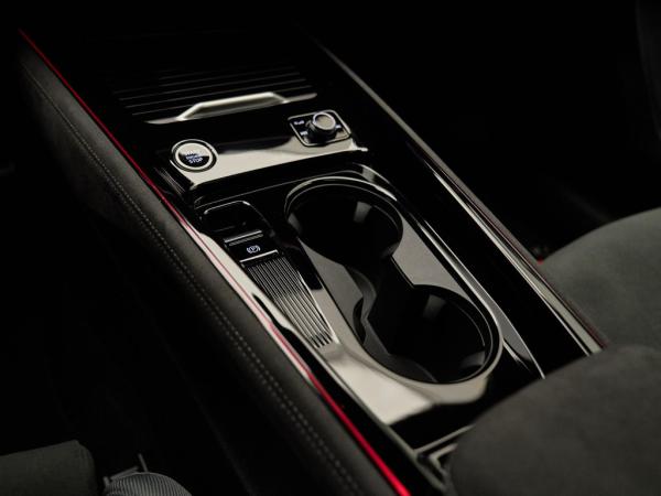 Audi Q3 E-Hybrid S Edition | Audi occasion Audi Q3 E-Hybrid S Edition | Audi occasion