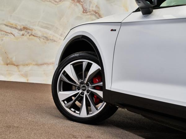 Audi Q5 50 TFSI e S Edition Competition | Audi occasion Audi Q5 50 TFSI e S Edition Competition | Audi occasion