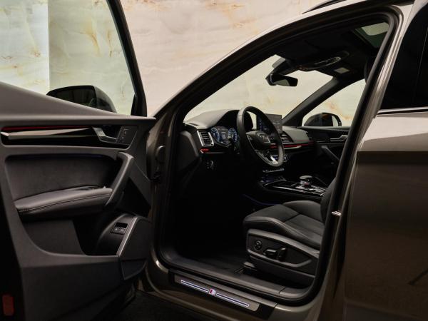 Audi Q5 Sportback 50 TFSI e S Edition Competition  occasion | MAK Auto & Techniek Audi Q5 Sportback 50 TFSI e S Edition Competition  occasion | MAK Auto & Techniek