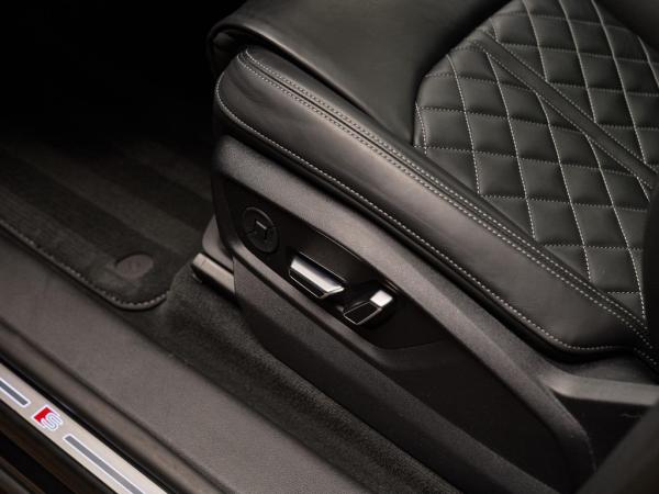 Audi Q8 60 TFSI e Quattro Pro Line S Competition | Audi occasion Audi Q8 60 TFSI e Quattro Pro Line S Competition | Audi occasion