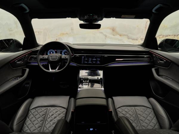 Audi Q8 60 TFSI e Quattro Pro Line S Competition | Audi occasion Audi Q8 60 TFSI e Quattro Pro Line S Competition | Audi occasion