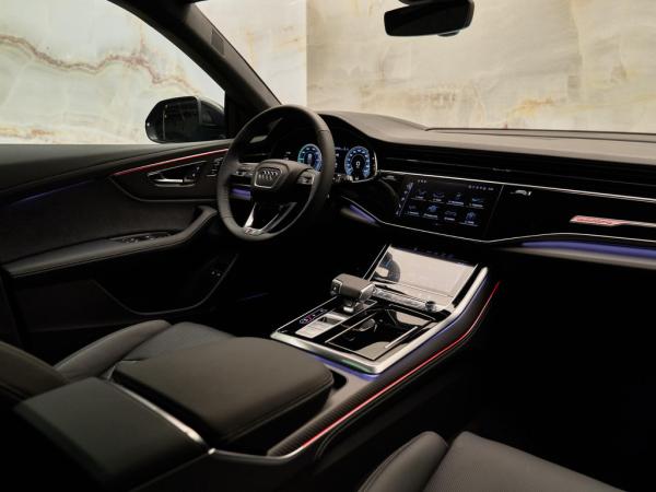 Audi Q8 ABT 60 TFSI e Quattro Pro Line S Competition  occasion | MAK Auto & Techniek Audi Q8 ABT 60 TFSI e Quattro Pro Line S Competition  occasion | MAK Auto & Techniek