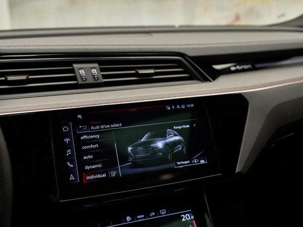 Audi SQ8 e-tron Quattro | Audi occasion Audi SQ8 e-tron Quattro | Audi occasion