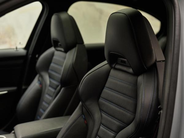 BMW 3-serie Limousine 330e xDrive M Sport Pro | BMW occasion