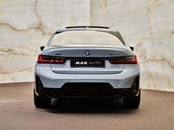 BMW 3-serie Limousine 330e xDrive M Sport Pro | BMW occasion