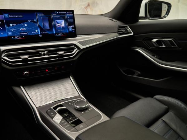 BMW 3-serie Limousine 330e xDrive M Sport Pro | BMW occasion