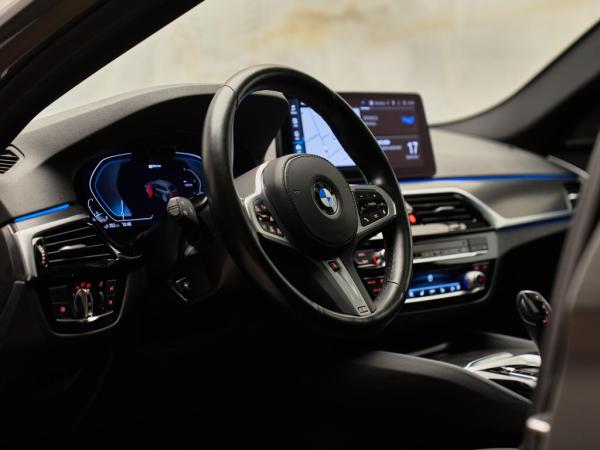 BMW 5 Serie Touring 530e M Sport | BMW occasion
