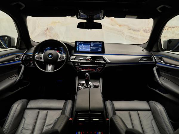 BMW 5 Serie Touring 530e M Sport | BMW occasion