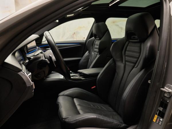 BMW 5 Serie Touring 530e M Sport occasion | MAK Auto & Techniek BMW 5 Serie Touring 530e M Sport occasion | MAK Auto & Techniek