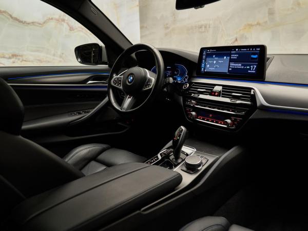 BMW 5 Serie Touring 530e M Sport | BMW occasion