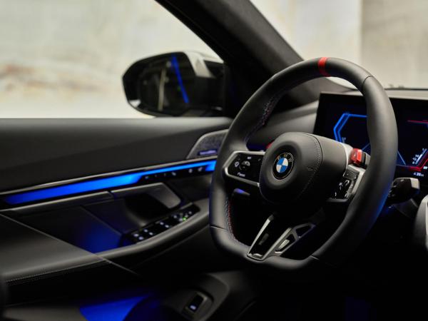 BMW M5 Limousine V8 M Hybrid | BMW occasion BMW M5 Limousine V8 M Hybrid | BMW occasion