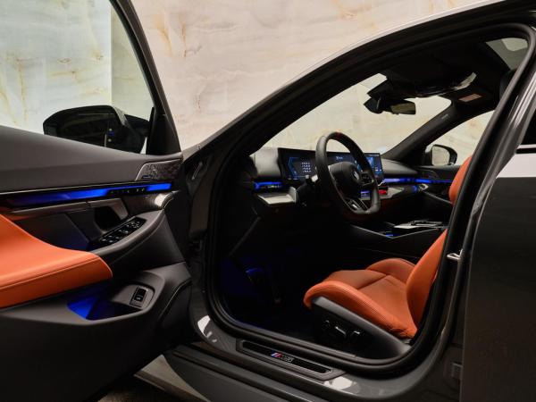 BMW M5 Limousine V8 M Hybrid | BMW occasion