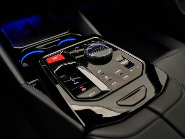 BMW M5 Touring V8 M Hybrid | BMW occasion BMW M5 Touring V8 M Hybrid | BMW occasion