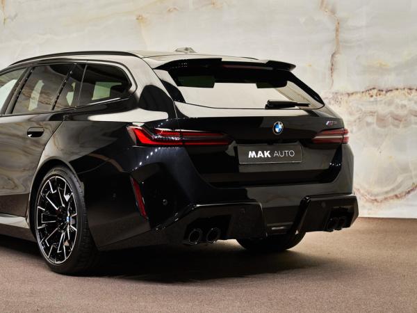 BMW M5 Touring V8 M Hybrid | BMW occasion BMW M5 Touring V8 M Hybrid | BMW occasion