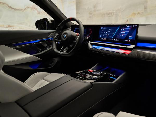 BMW M5 Touring V8 M Hybrid | BMW occasion