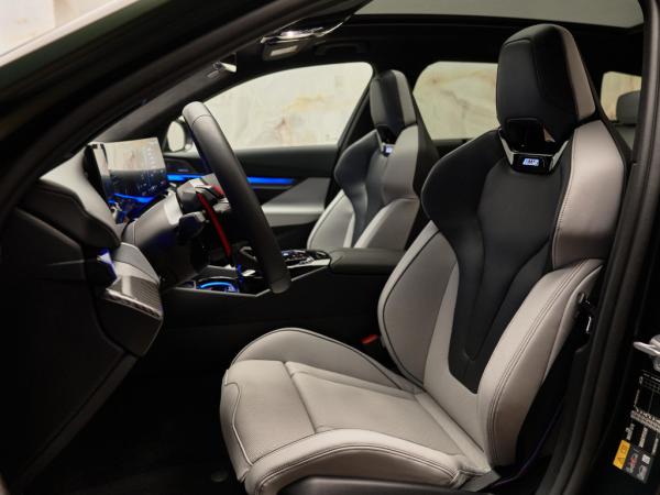 BMW M5 Touring V8 M Hybrid | BMW occasion BMW M5 Touring V8 M Hybrid | BMW occasion