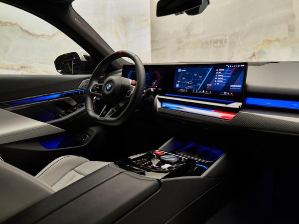 BMW M5 Touring V8 M Hybrid | BMW occasion BMW M5 Touring V8 M Hybrid | BMW occasion