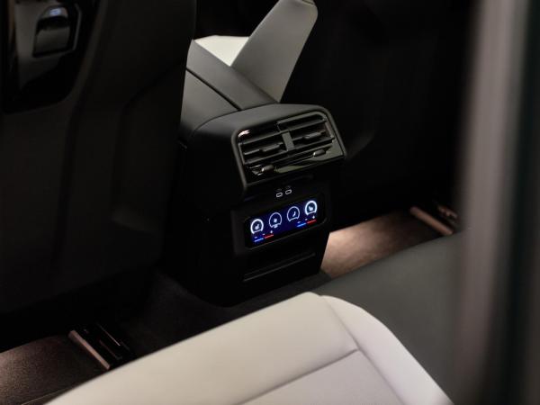 BMW M5 Touring V8 M Hybrid | BMW occasion BMW M5 Touring V8 M Hybrid | BMW occasion