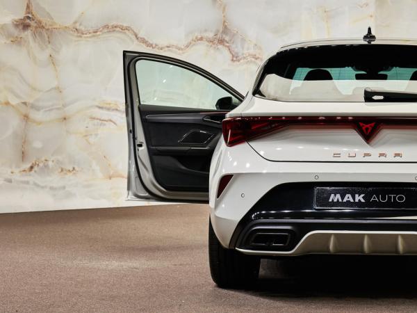 CUPRA Leon 1.5 eTSI VZ Performance | CUPRA occasion CUPRA Leon 1.5 eTSI VZ Performance | CUPRA occasion