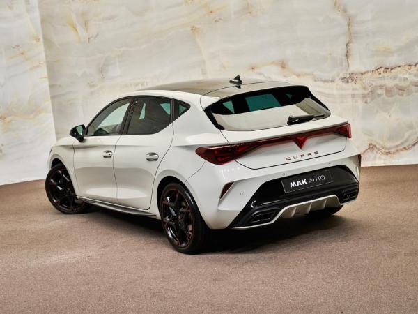 CUPRA Leon 1.5 eTSI VZ Performance | CUPRA occasion CUPRA Leon 1.5 eTSI VZ Performance | CUPRA occasion