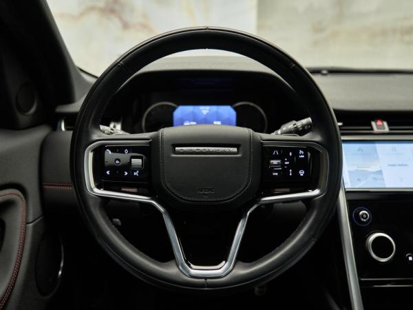 Land Rover Discovery Sport P300e R-Dynamic SE | Land Rover occasion