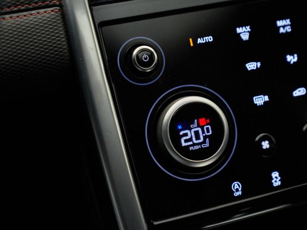 Land Rover Discovery Sport P300e R-Dynamic SE | Land Rover occasion