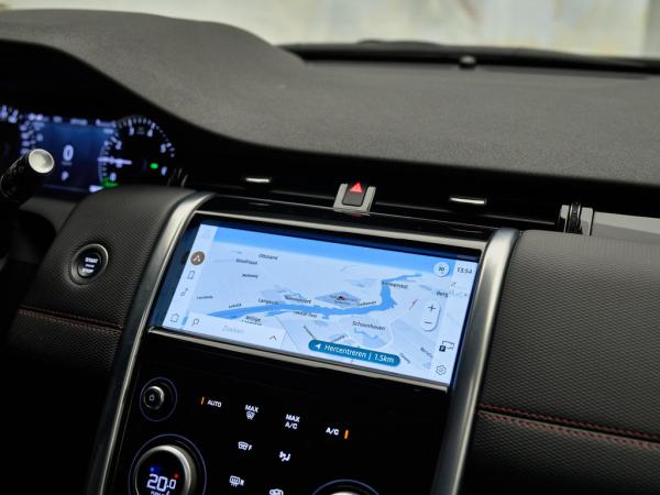 Land Rover Discovery Sport P300e R-Dynamic SE | Land Rover occasion