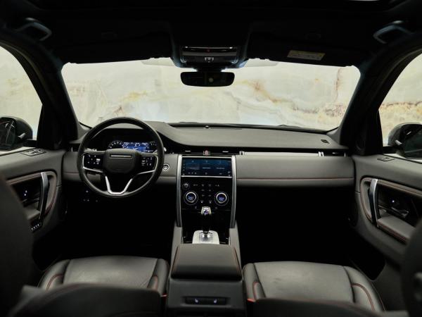 Land Rover Discovery Sport P300e R-Dynamic SE | Land Rover occasion