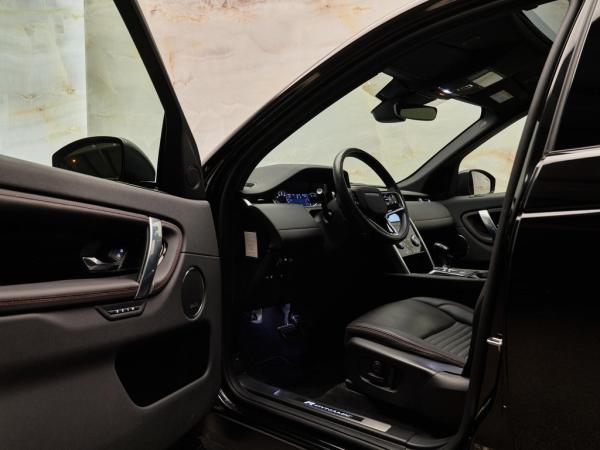 Land Rover Discovery Sport P300e R-Dynamic SE | Land Rover occasion