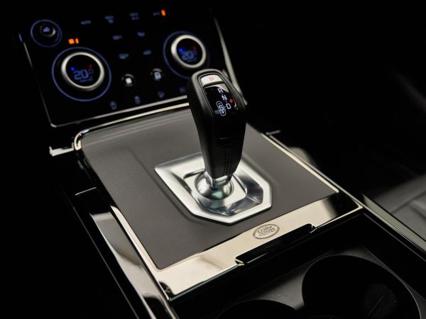 Land Rover Range Rover Evoque P300e AWD R-Dynamic SE | Land Rover occasion Land Rover Range Rover Evoque P300e AWD R-Dynamic SE | Land Rover occasion