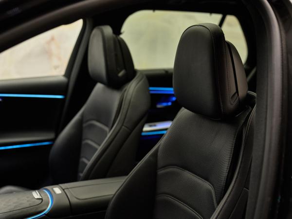 Mercedes E-Klasse Estate 300 e AMG Line | Mercedes occasion