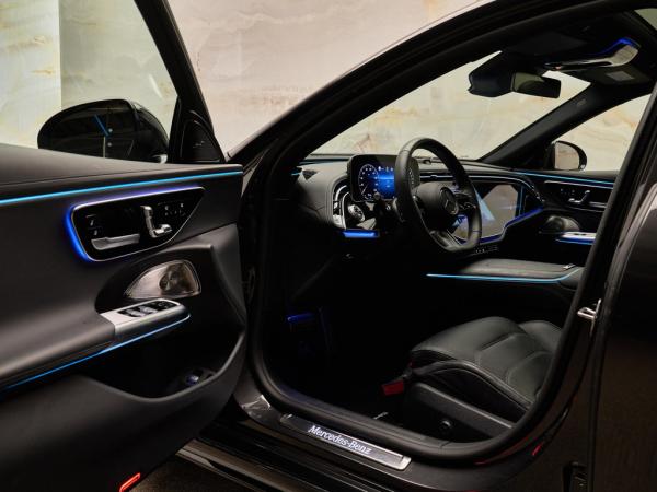 Mercedes E-Klasse Estate 300 e AMG Line | Mercedes occasion