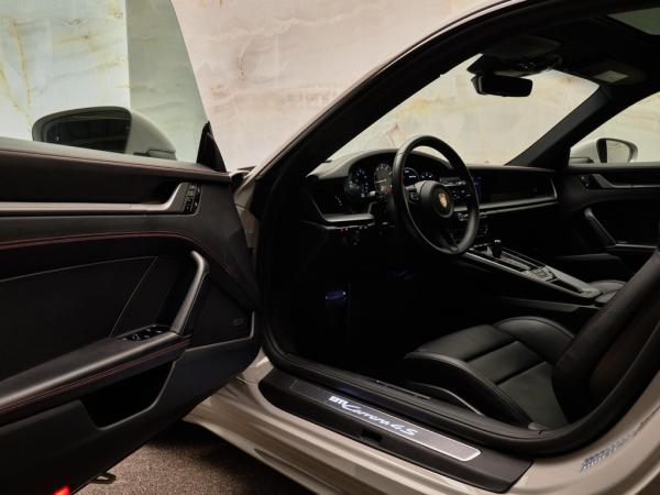 Porsche 911 3.0 Carrera 4S | Porsche occasion