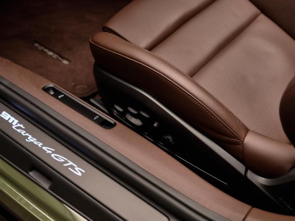 Porsche 911 3.6 T-Hybrid Targa 4 GTS | Porsche occasion