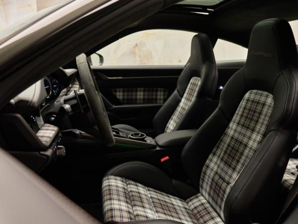 Porsche 911 Coupé 3.8 Turbo 50 Years | Porsche occasion Porsche 911 Coupé 3.8 Turbo 50 Years | Porsche occasion