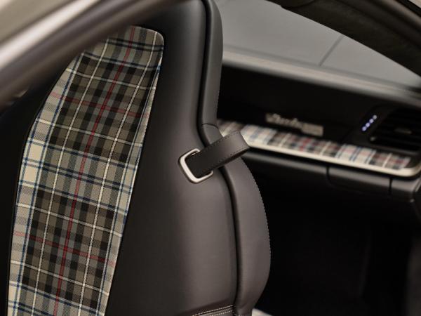 Porsche 911 Coupé 3.8 Turbo 50 Years | Porsche occasion Porsche 911 Coupé 3.8 Turbo 50 Years | Porsche occasion