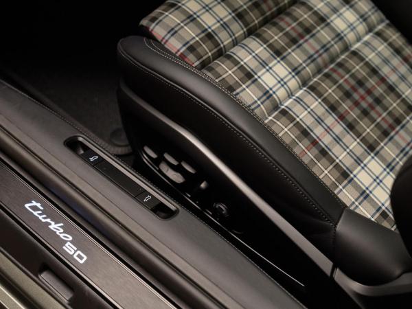 Porsche 911 Coupé 3.8 Turbo 50 Years | Porsche occasion Porsche 911 Coupé 3.8 Turbo 50 Years | Porsche occasion