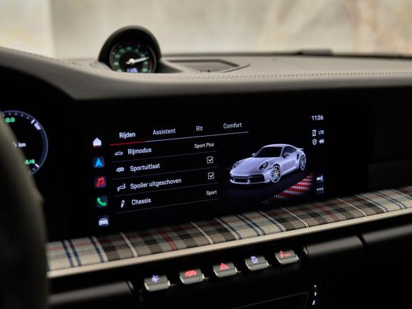 Porsche 911 Coupé 3.8 Turbo 50 Years | Porsche occasion Porsche 911 Coupé 3.8 Turbo 50 Years | Porsche occasion