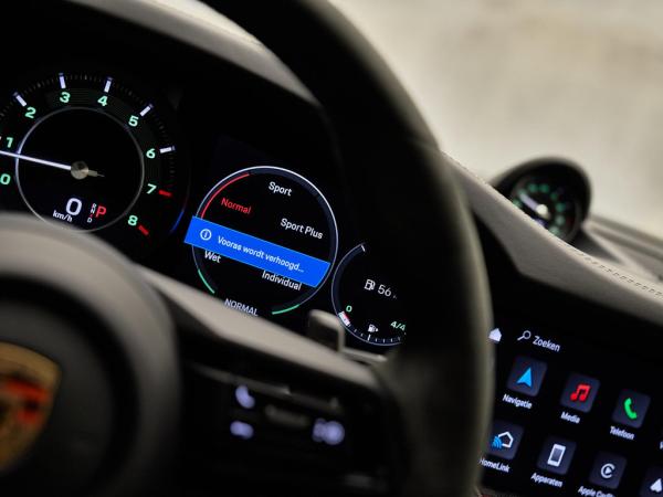 Porsche 911 Coupé 3.8 Turbo 50 Years | Porsche occasion Porsche 911 Coupé 3.8 Turbo 50 Years | Porsche occasion