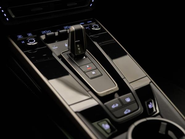 Porsche 911 Coupé 3.8 Turbo 50 Years | Porsche occasion Porsche 911 Coupé 3.8 Turbo 50 Years | Porsche occasion