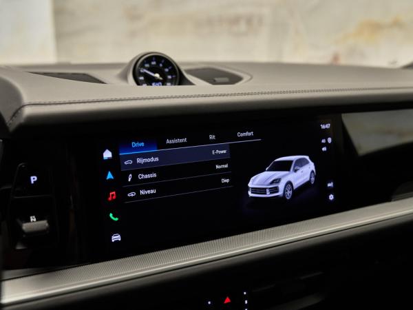 Porsche Cayenne 3.0 E-Hybrid | Porsche occasion Porsche Cayenne 3.0 E-Hybrid | Porsche occasion