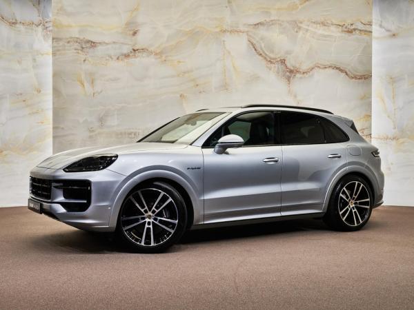 Porsche Cayenne 3.0 E-Hybrid | Porsche occasion Porsche Cayenne 3.0 E-Hybrid | Porsche occasion