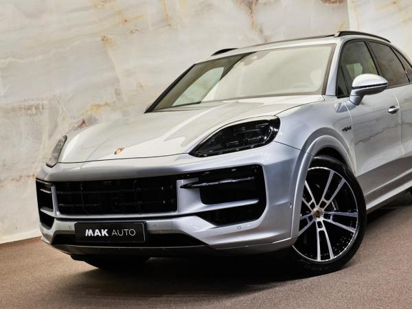 Porsche Cayenne 3.0 E-Hybrid | Porsche occasion Porsche Cayenne 3.0 E-Hybrid | Porsche occasion