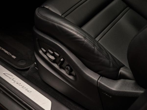 Porsche Cayenne 3.0 E-Hybrid | Porsche occasion Porsche Cayenne 3.0 E-Hybrid | Porsche occasion